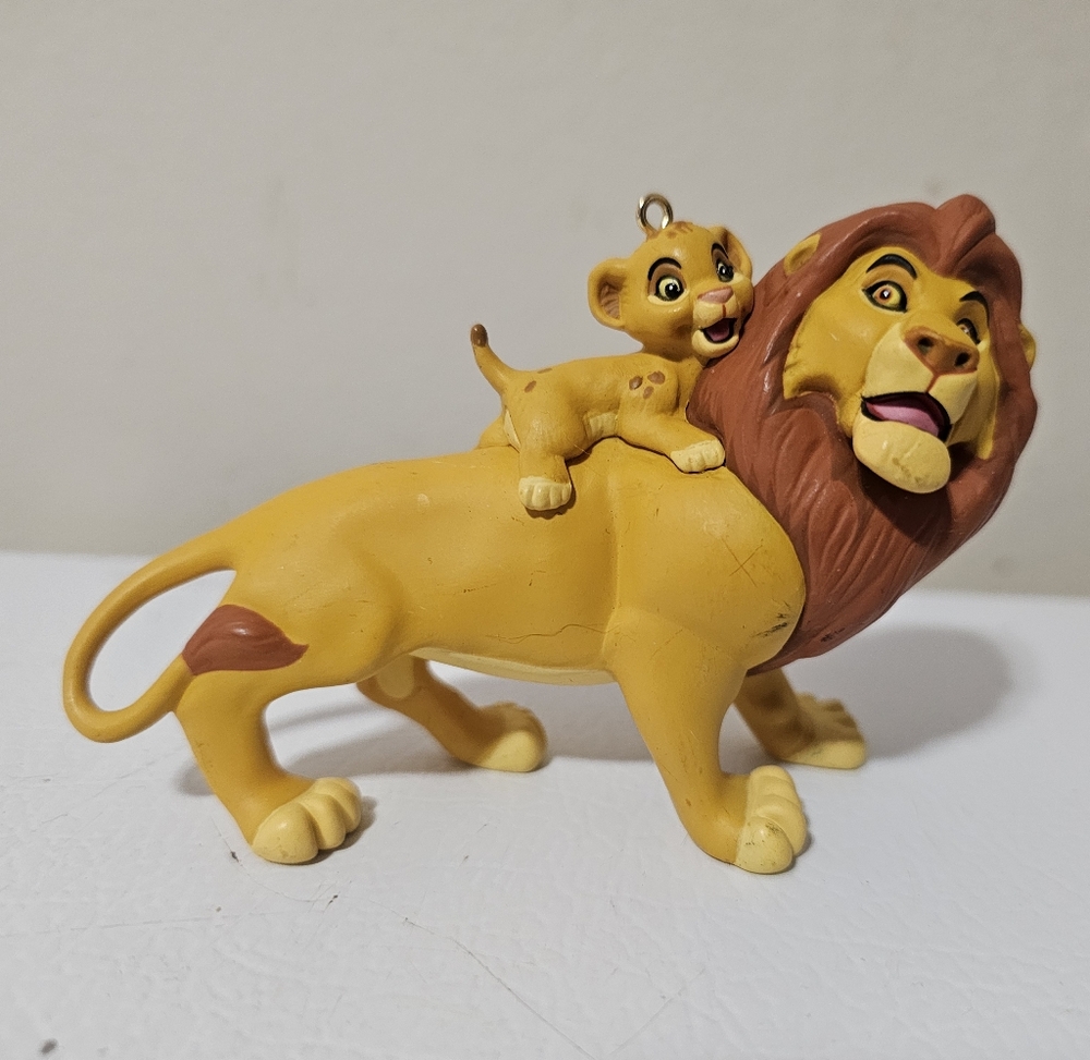 1994 Mufasa and Simba The Lion King Hallmark Christmas Ornament